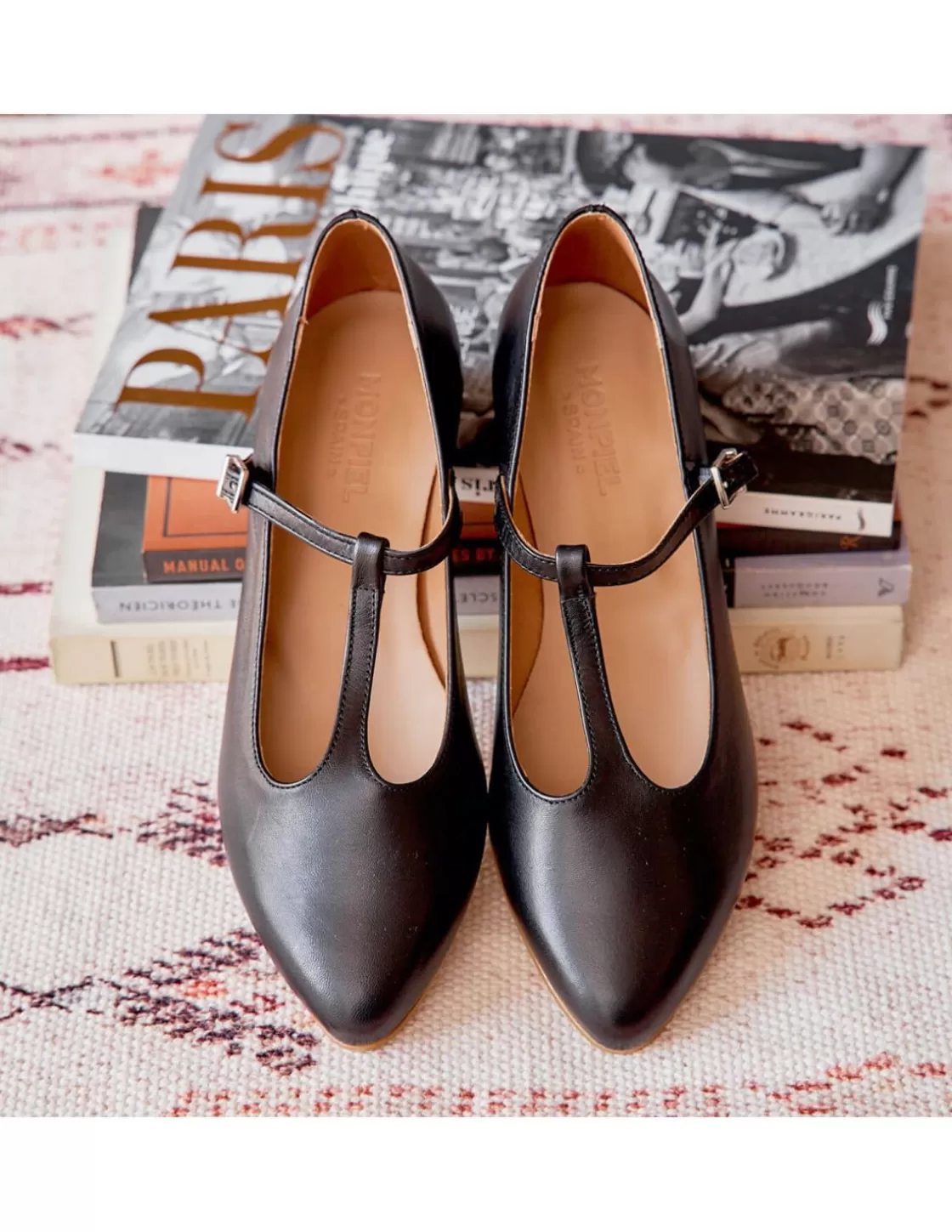 MONPIEL Woman Mary Jane Shoes^Mary Jane Shoes Marieta Black